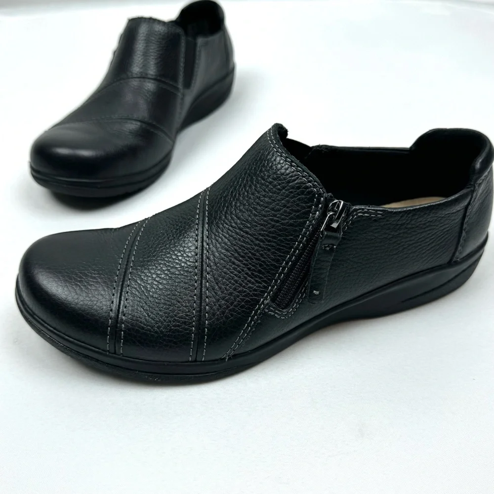 Clarks Cora Giny Textured Leather Cushioned Loafer